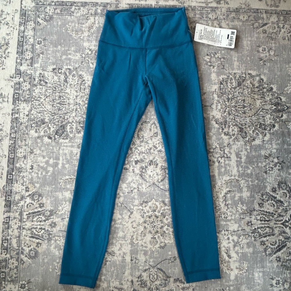 BNWT - Lululemon Wunder Train HR Tight 25”